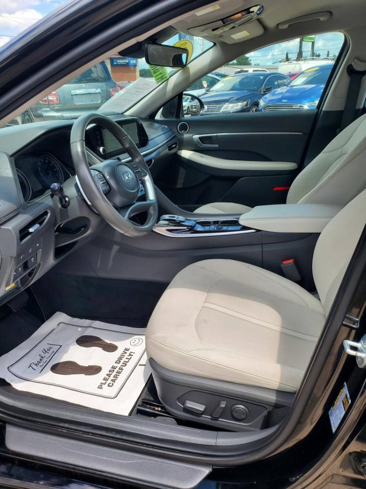 Hyundai Sonata Hybrid SEL 2023