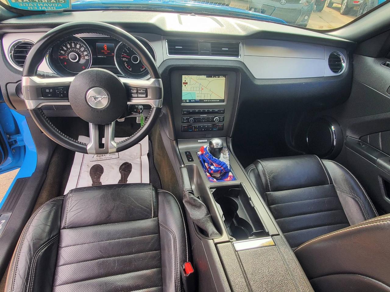 Ford Mustang V6 Coupe 2014