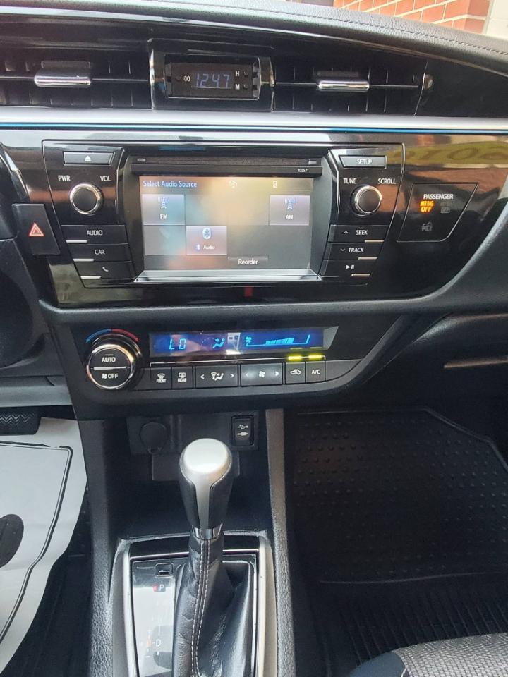 Toyota Corolla S Premium CVT 2016