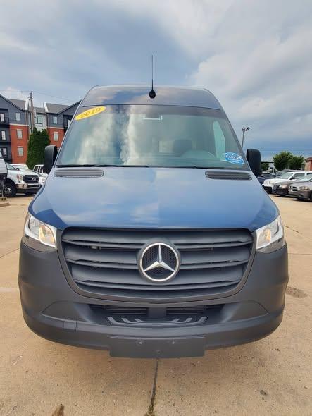 Mercedes-Benz Sprinter 3500 Wagon High Roof 170-in. WB 2019