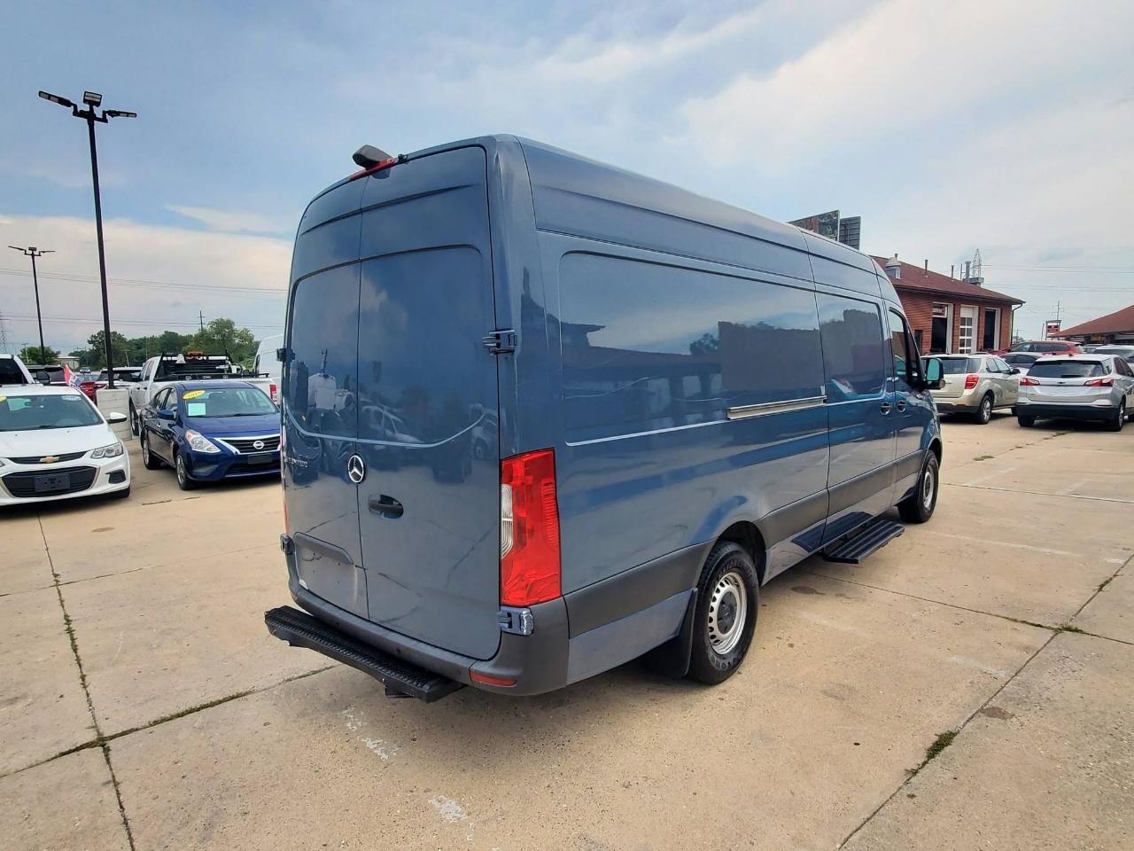 Mercedes-Benz Sprinter 3500 Wagon High Roof 170-in. WB 2019
