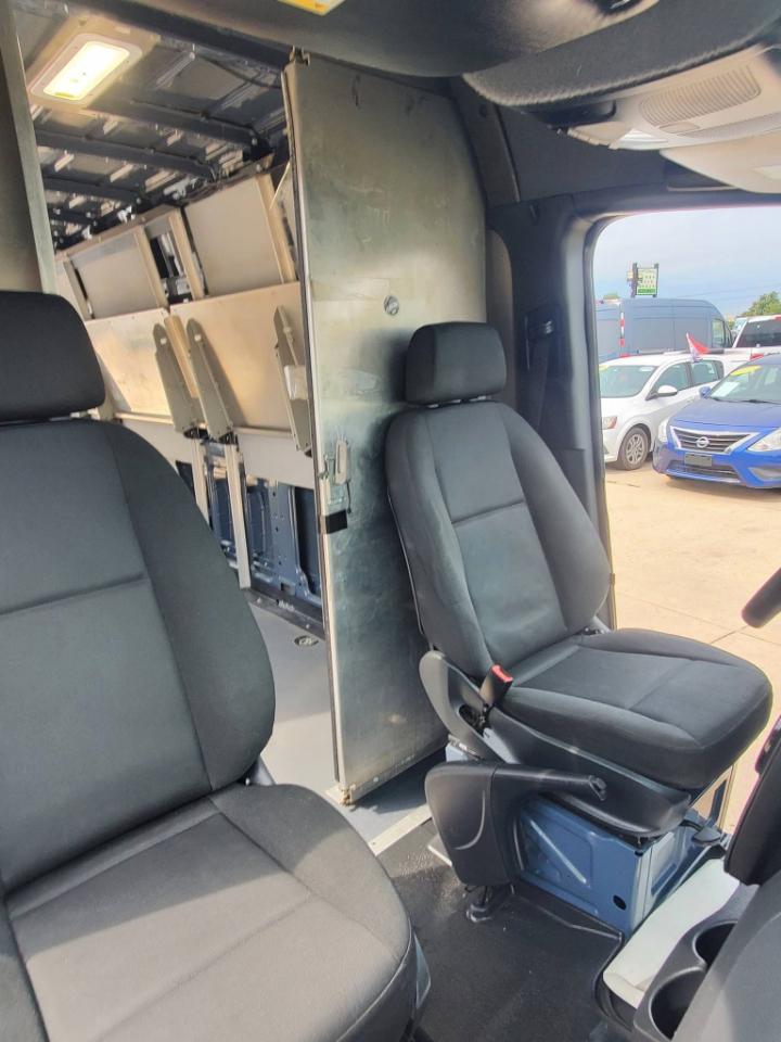 Mercedes-Benz Sprinter 3500 Wagon High Roof 170-in. WB 2019