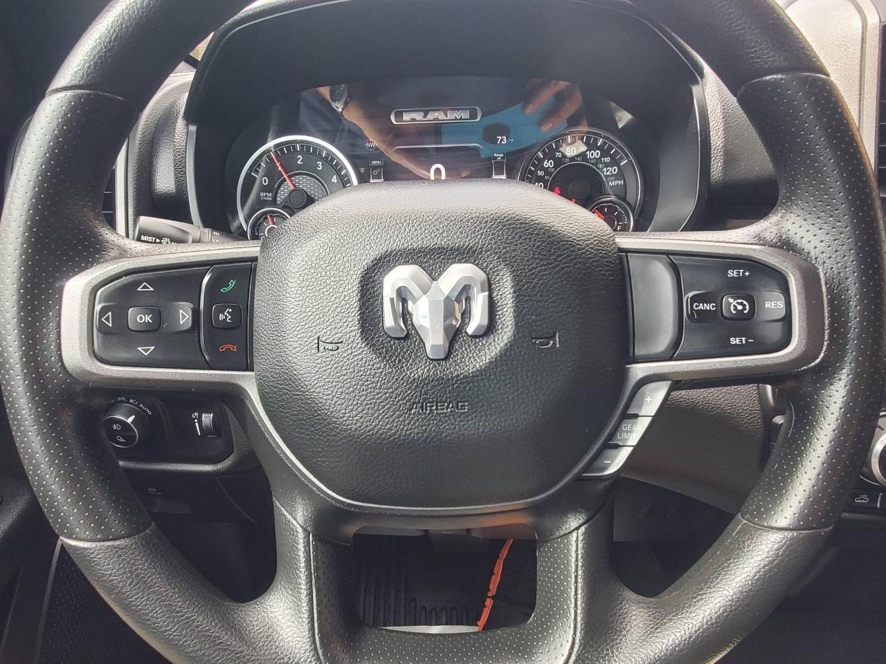 RAM 1500 Tradesman Quad Cab 4WD 2024