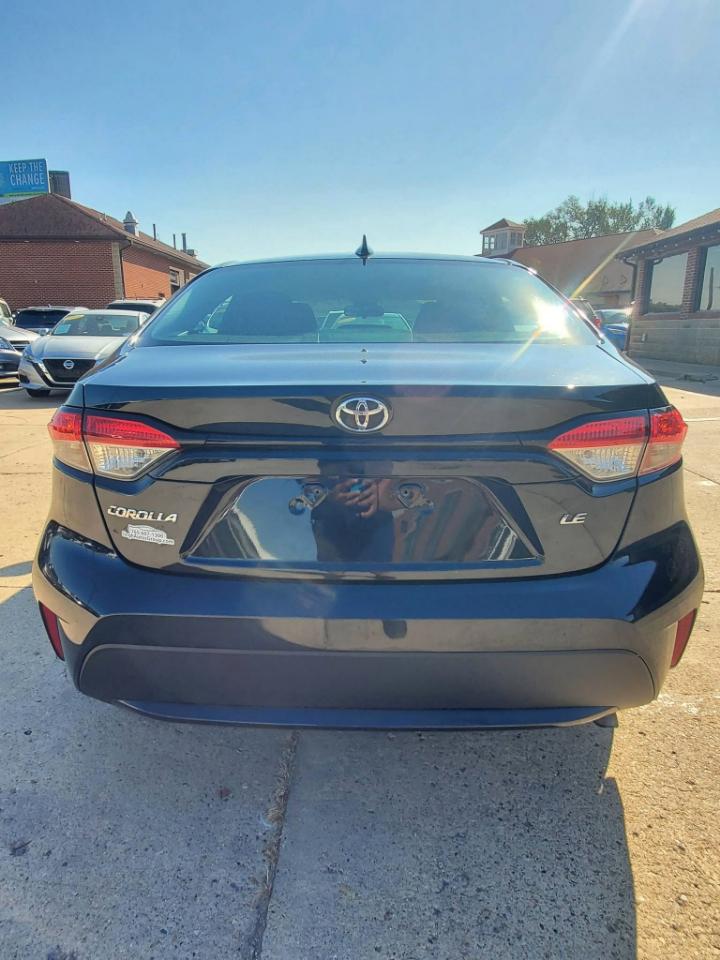 Toyota Corolla LE 2021