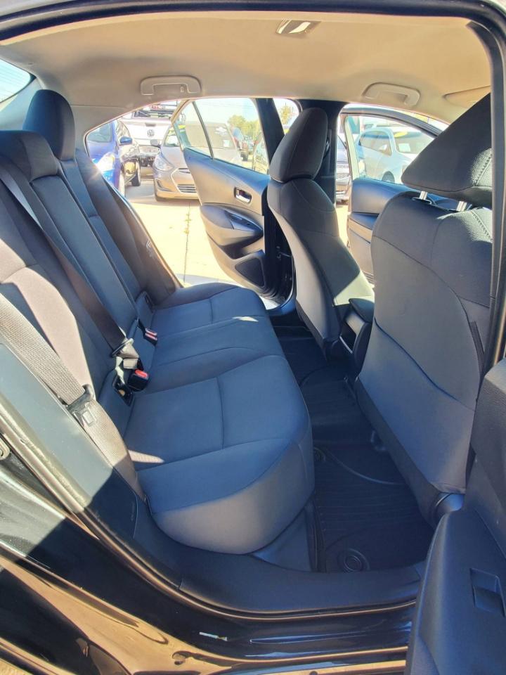 Toyota Corolla LE 2021