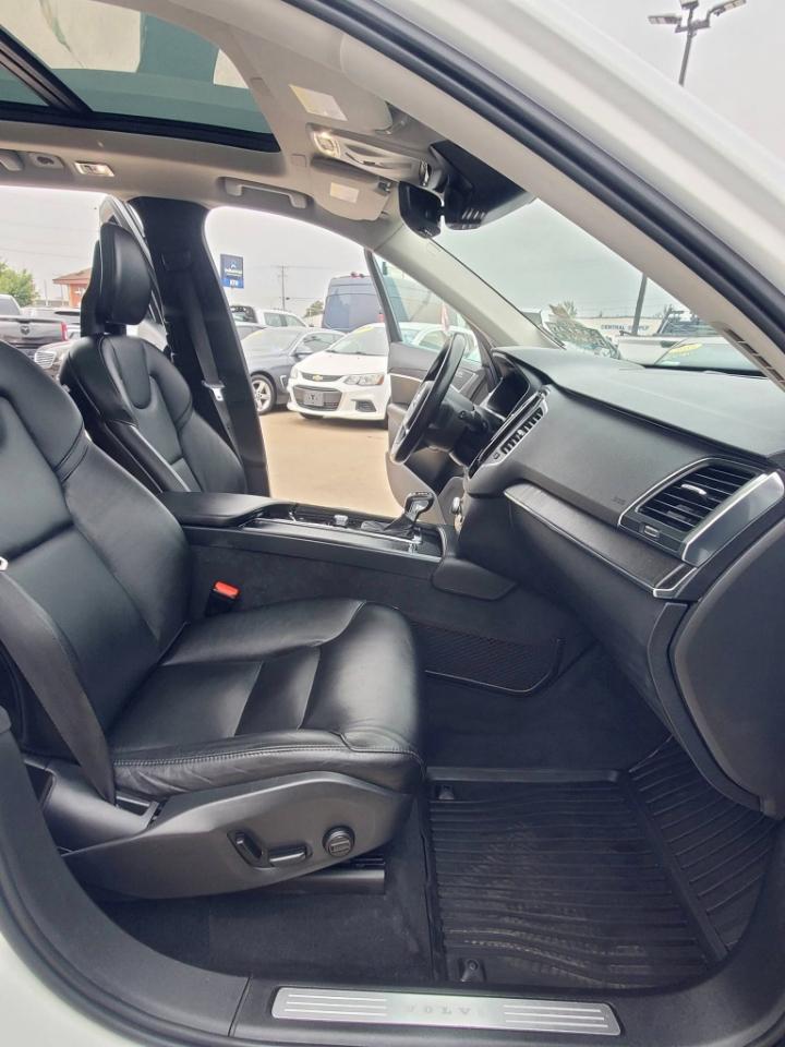 Volvo XC90 T5 Momentum 2020