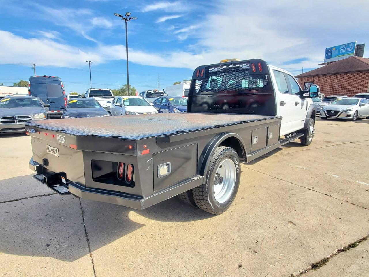 Ford F-550 Crew Cab DRW 2WD 2022