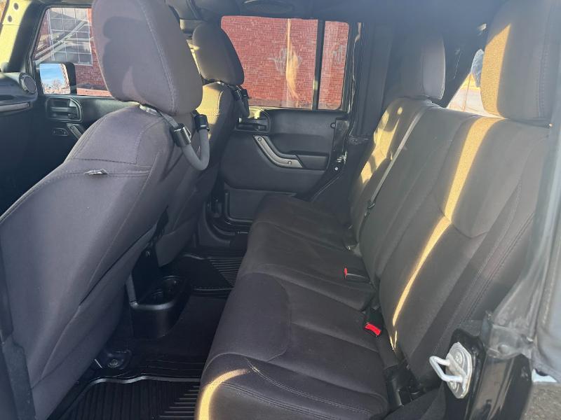 Jeep Wrangler Unlimited Sport 4WD 2014