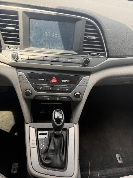 Hyundai Elantra Limited 2018