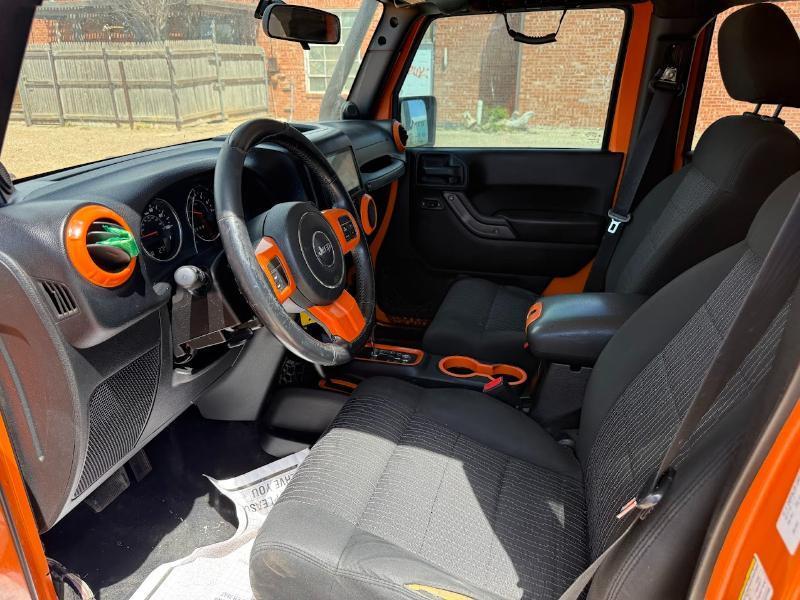 Jeep Wrangler Unlimited Sport 4WD 2012