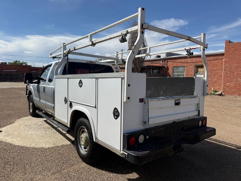 Ford F-250 SD Lariat SuperCab 2WD 2015