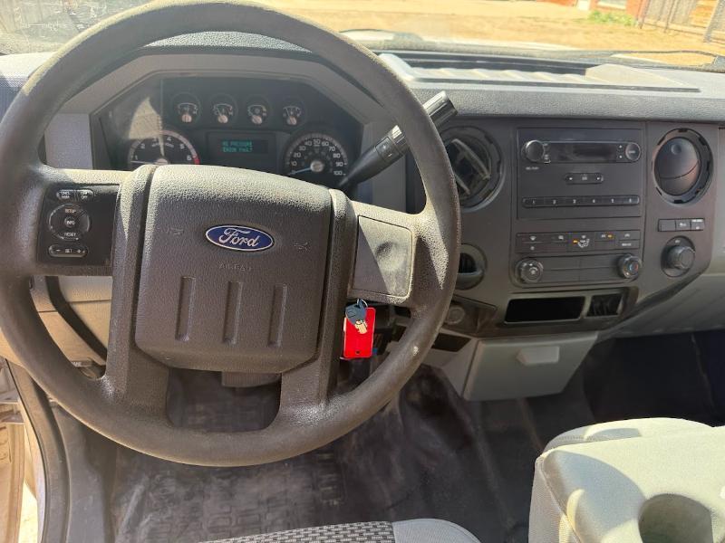 Ford F-250 SD Lariat SuperCab 2WD 2015