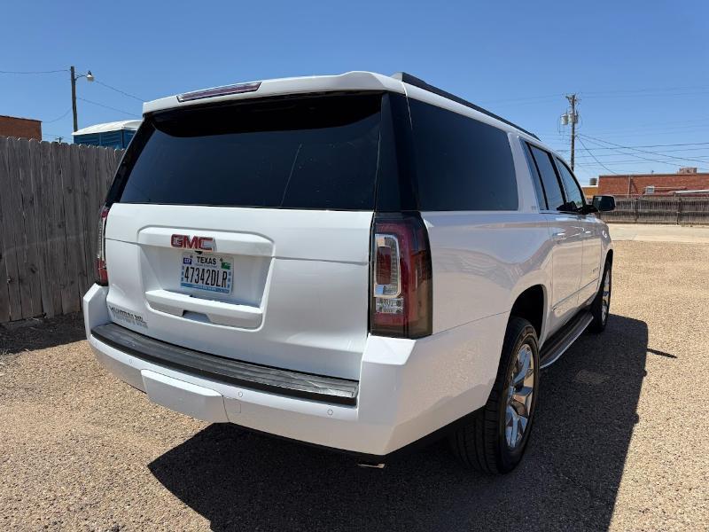 GMC Yukon XL SLT 2WD 2017