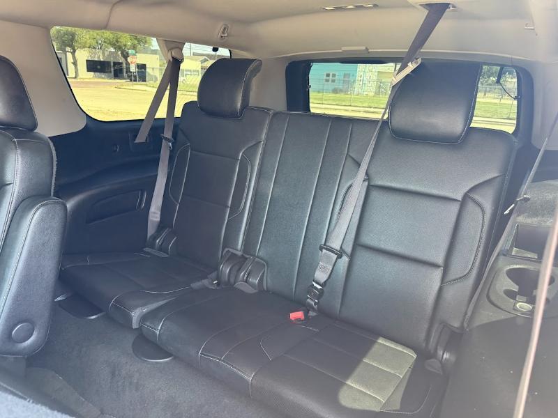 GMC Yukon XL SLT 2WD 2017