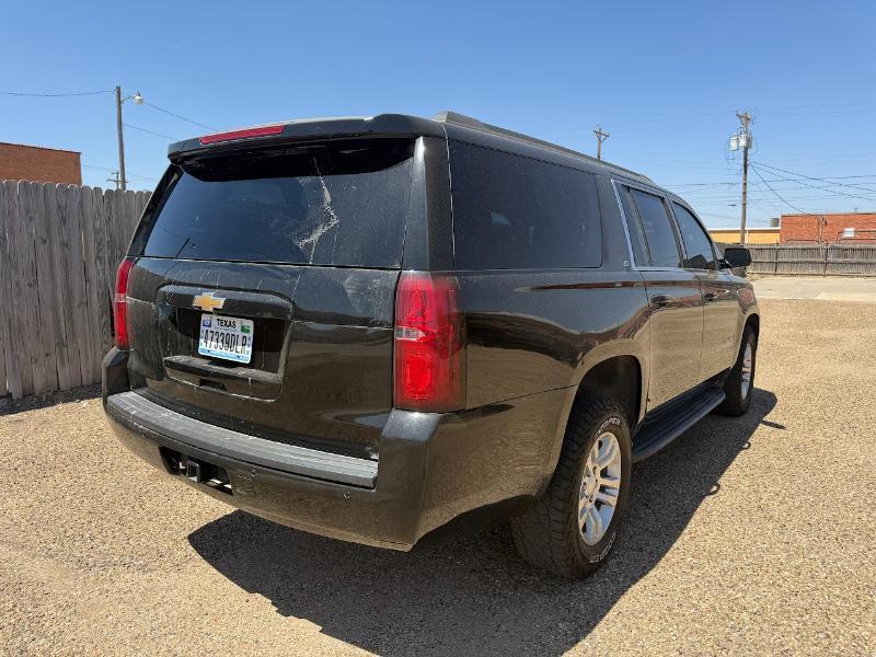Chevrolet Suburban LT 4WD 2019