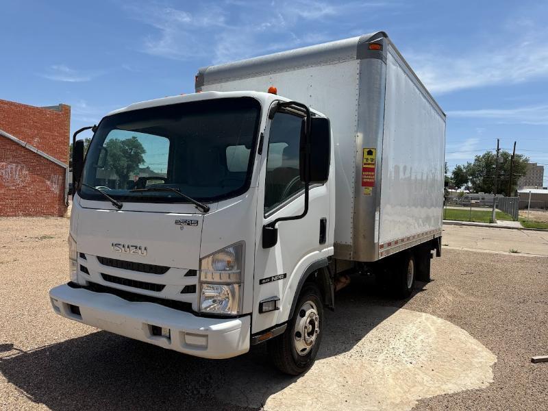 Isuzu NPR  2019