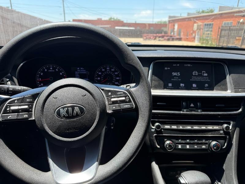 Kia Optima LX 2020