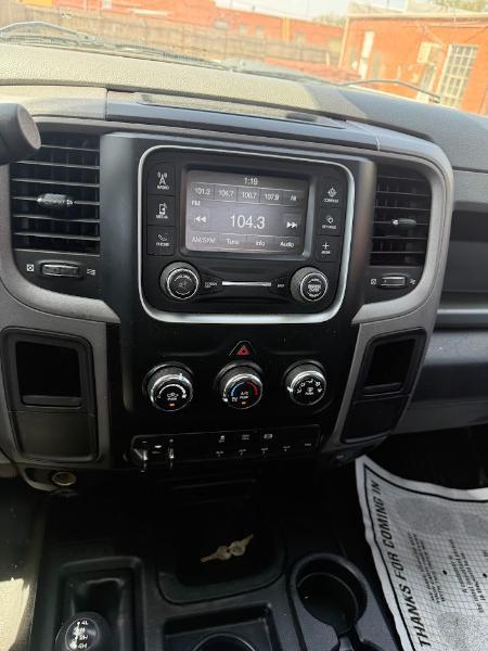 RAM 3500 Regular Cab 4WD DRW 2014