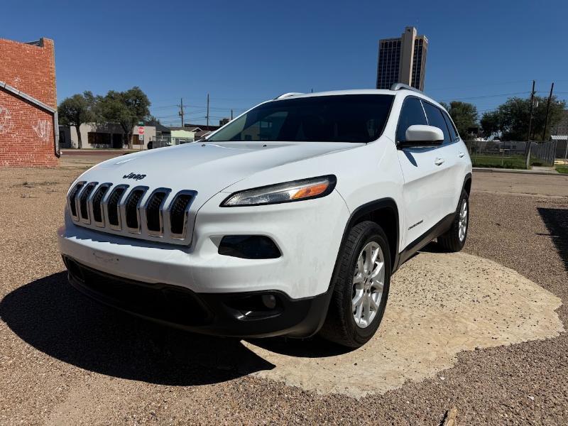 Jeep Cherokee Latitude FWD 2016
