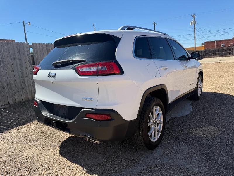Jeep Cherokee Latitude FWD 2016