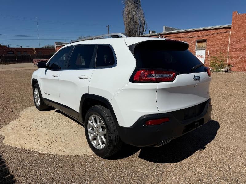 Jeep Cherokee Latitude FWD 2016