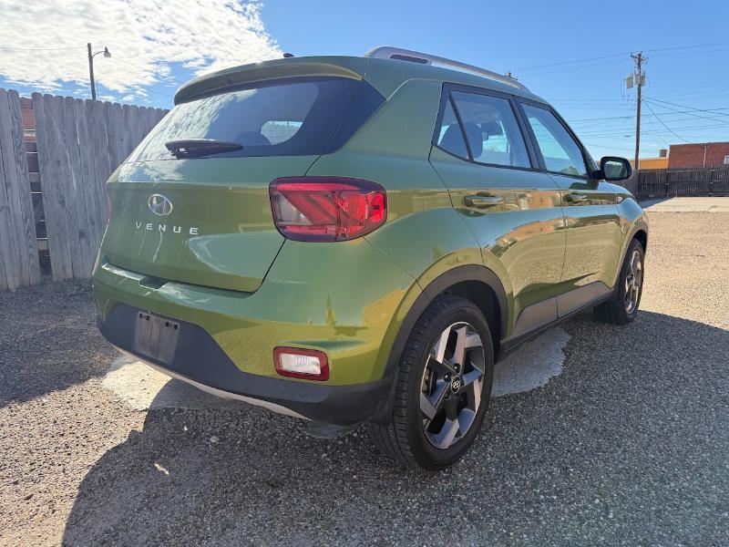 Hyundai Venue SEL 2021