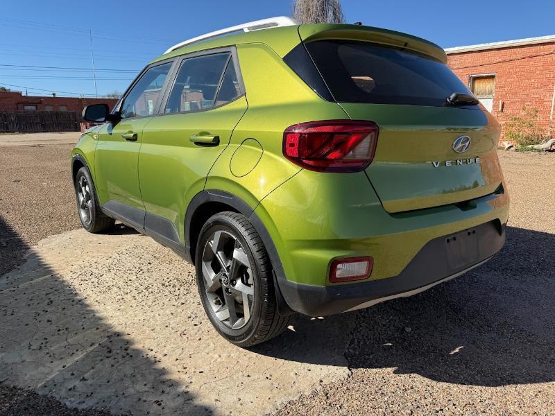 Hyundai Venue SEL 2021