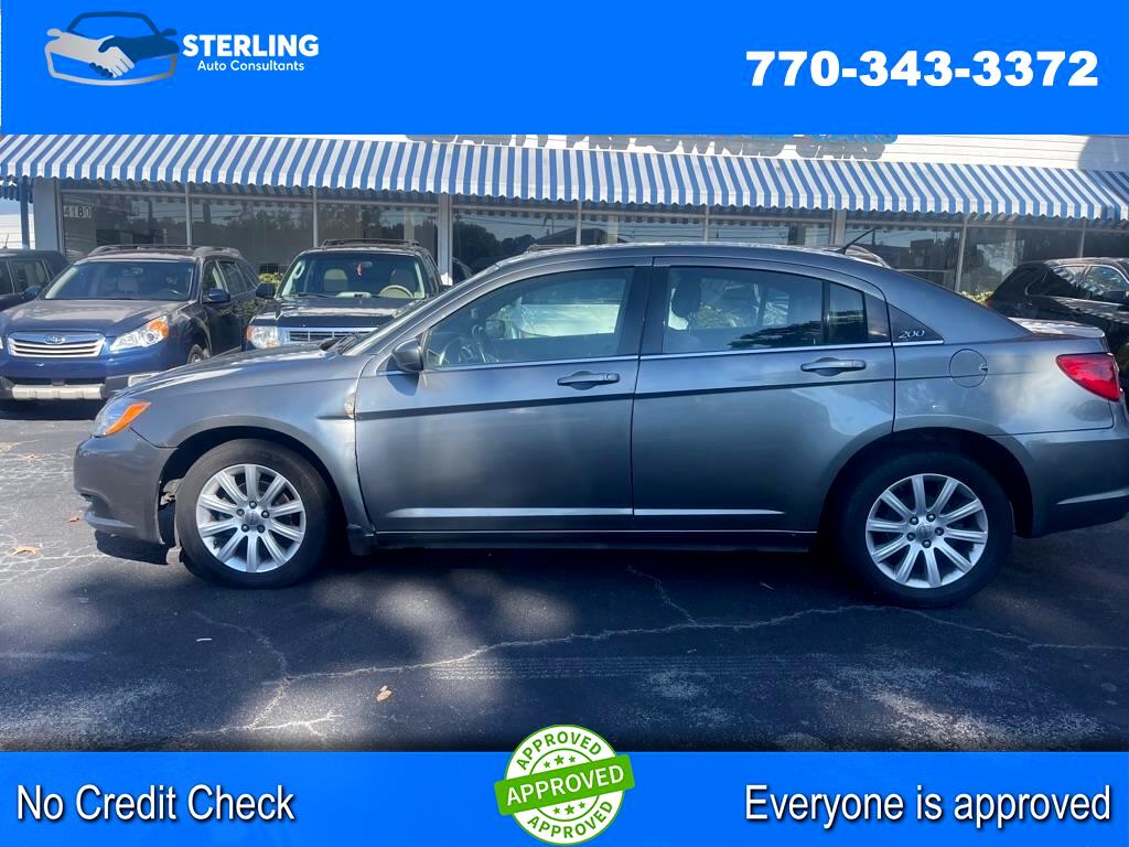 2013 Chrysler 200 Touring