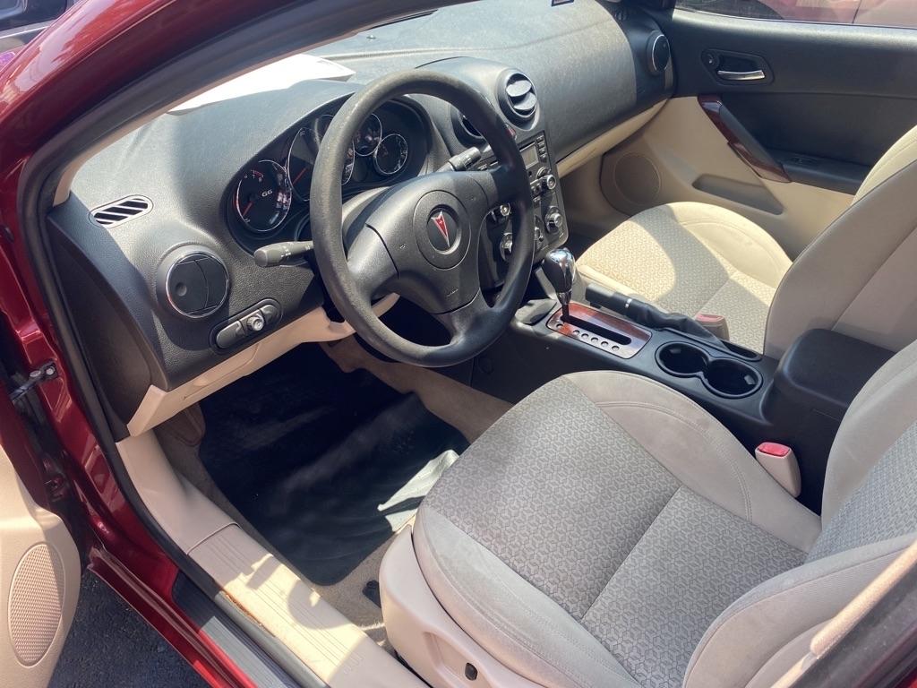 Pontiac G6  2009