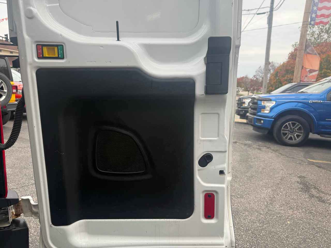 Ford Transit 150 Van Low Roof w/Sliding Pass. 148-in. WB 2020 Ford Transit 150 Van Low Roof w/Sliding Pass. 148-in. WB 2020