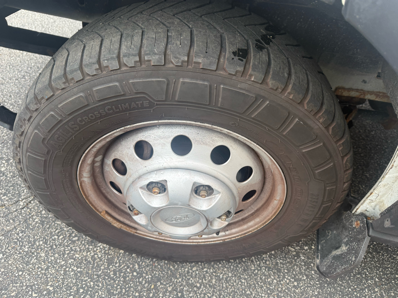 Ford Transit 150 Van Low Roof w/Sliding Pass. 148-in. WB 2020 Ford Transit 150 Van Low Roof w/Sliding Pass. 148-in. WB 2020