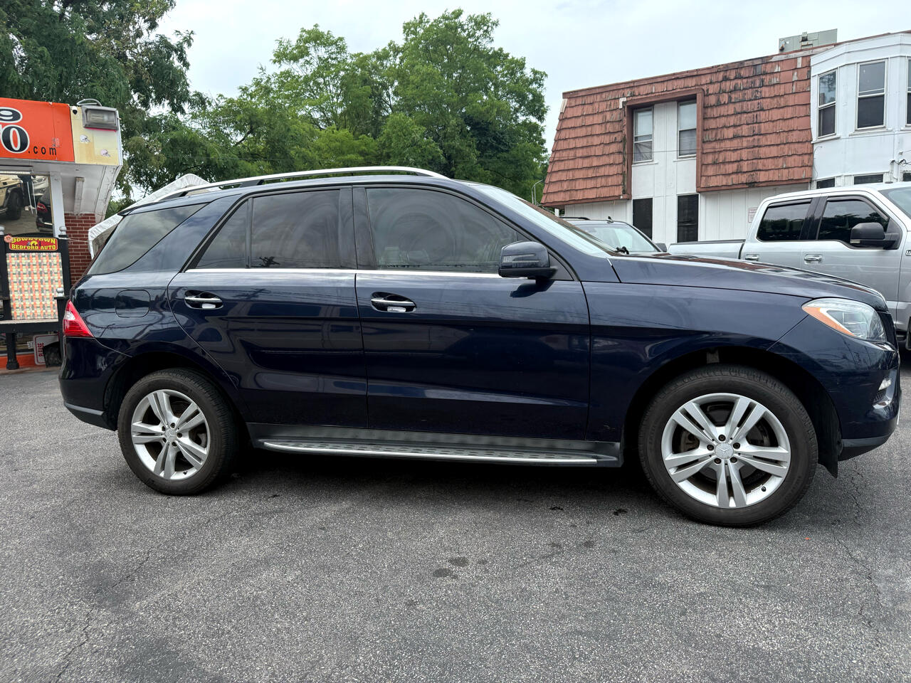 Mercedes-Benz M-Class ML350 4MATIC 2013 Mercedes-Benz M-Class ML350 4MATIC 2013