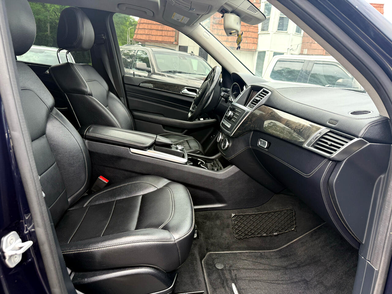 Mercedes-Benz M-Class ML350 4MATIC 2013 Mercedes-Benz M-Class ML350 4MATIC 2013