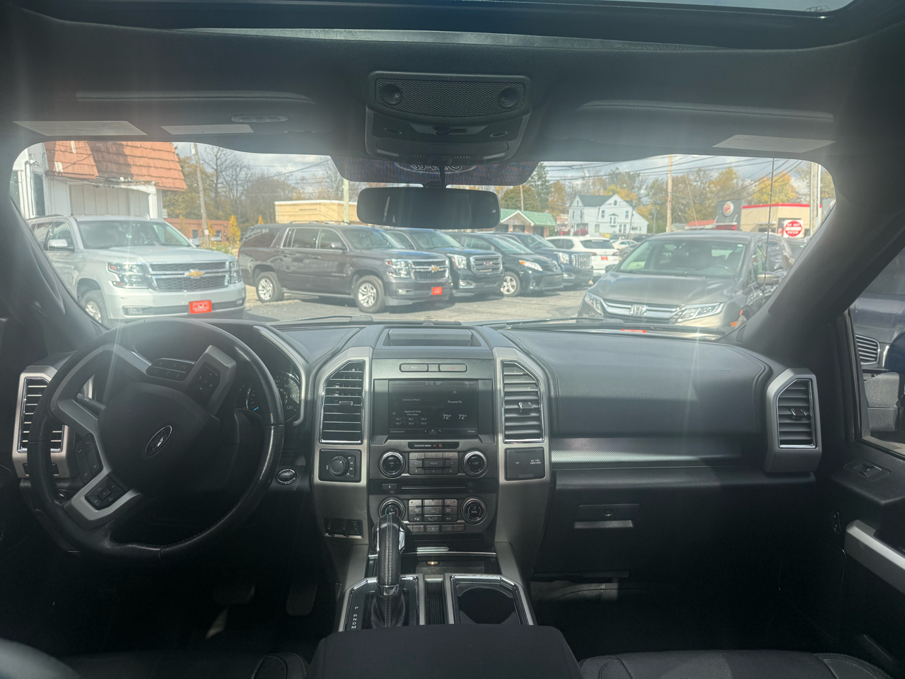 Ford F-150 XL SuperCrew 5.5-ft. Bed 4WD 2015 Ford F-150 XL SuperCrew 5.5-ft. Bed 4WD 2015