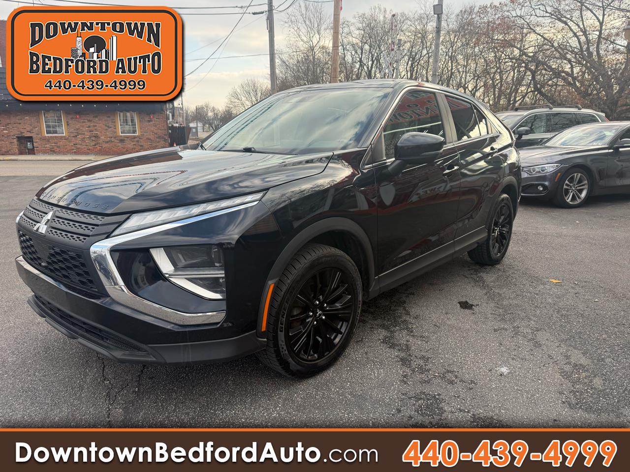 2022 Mitsubishi Eclipse Cross LE's photo