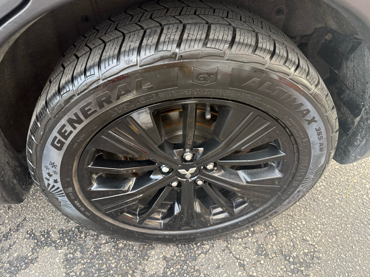 Mitsubishi Eclipse Cross LE AWD 2022