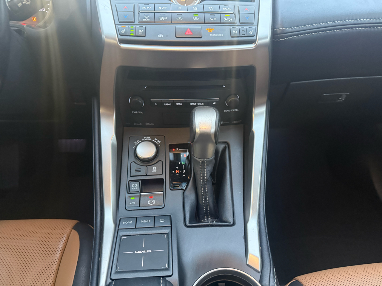 Lexus NX 200t AWD 2016