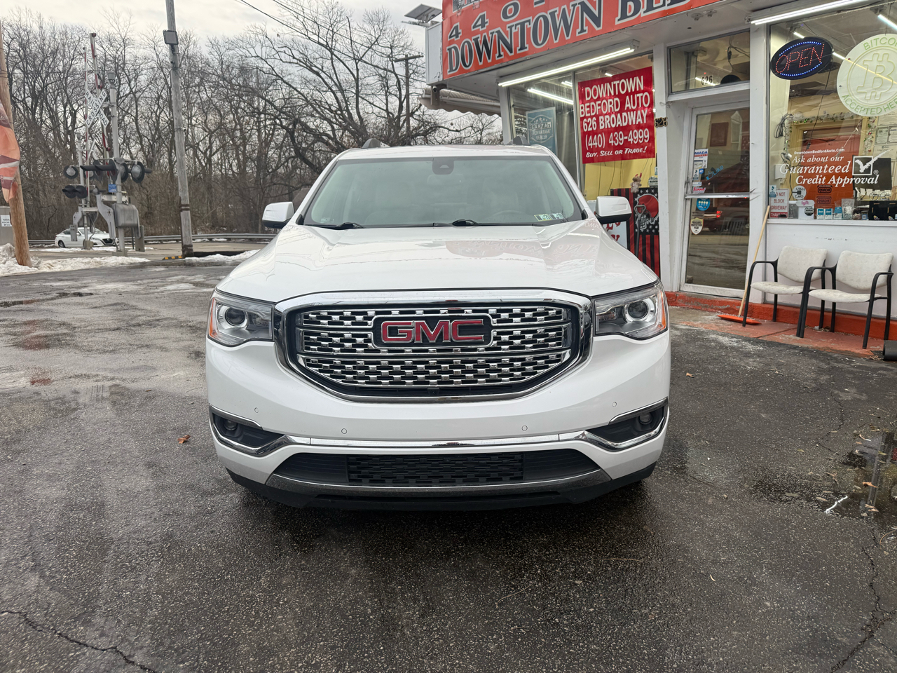 GMC Acadia Denali AWD 2017