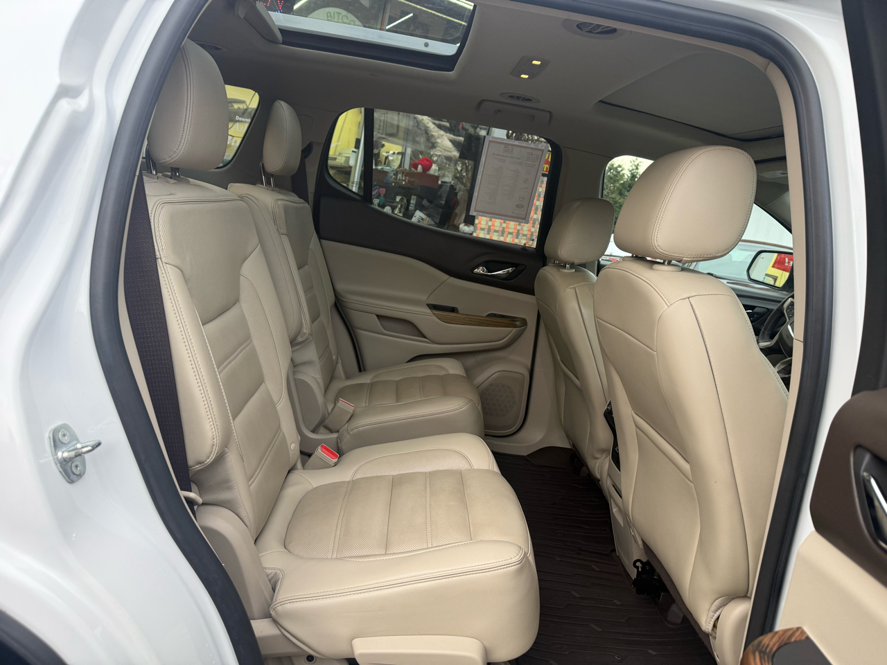 GMC Acadia Denali AWD 2017