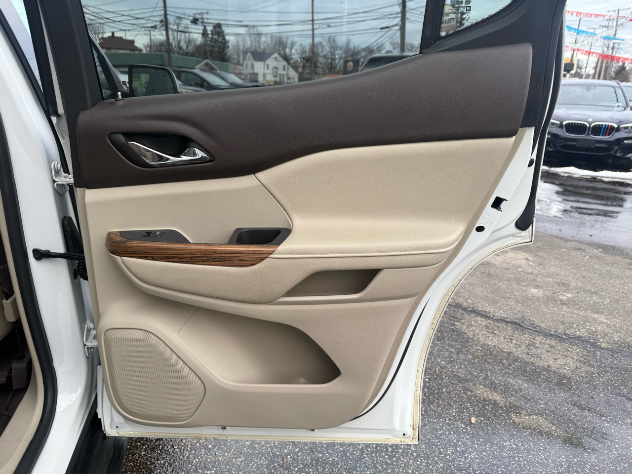 GMC Acadia Denali AWD 2017