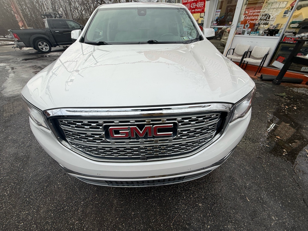 GMC Acadia Denali AWD 2017
