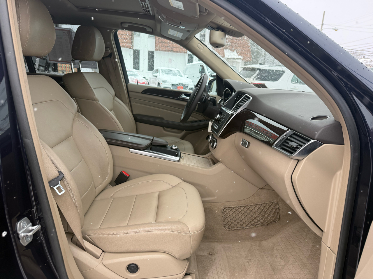 Mercedes-Benz M-Class ML350 4MATIC 2012