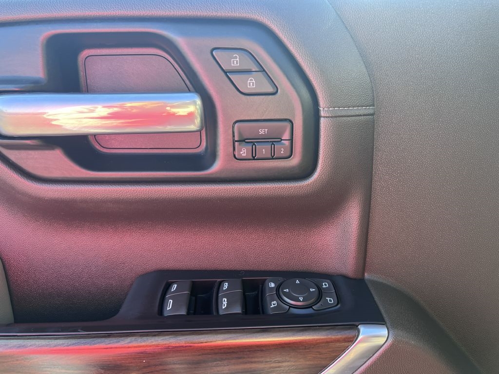 GMC Sierra SLT Crew Cab Short Box 2WD 2020