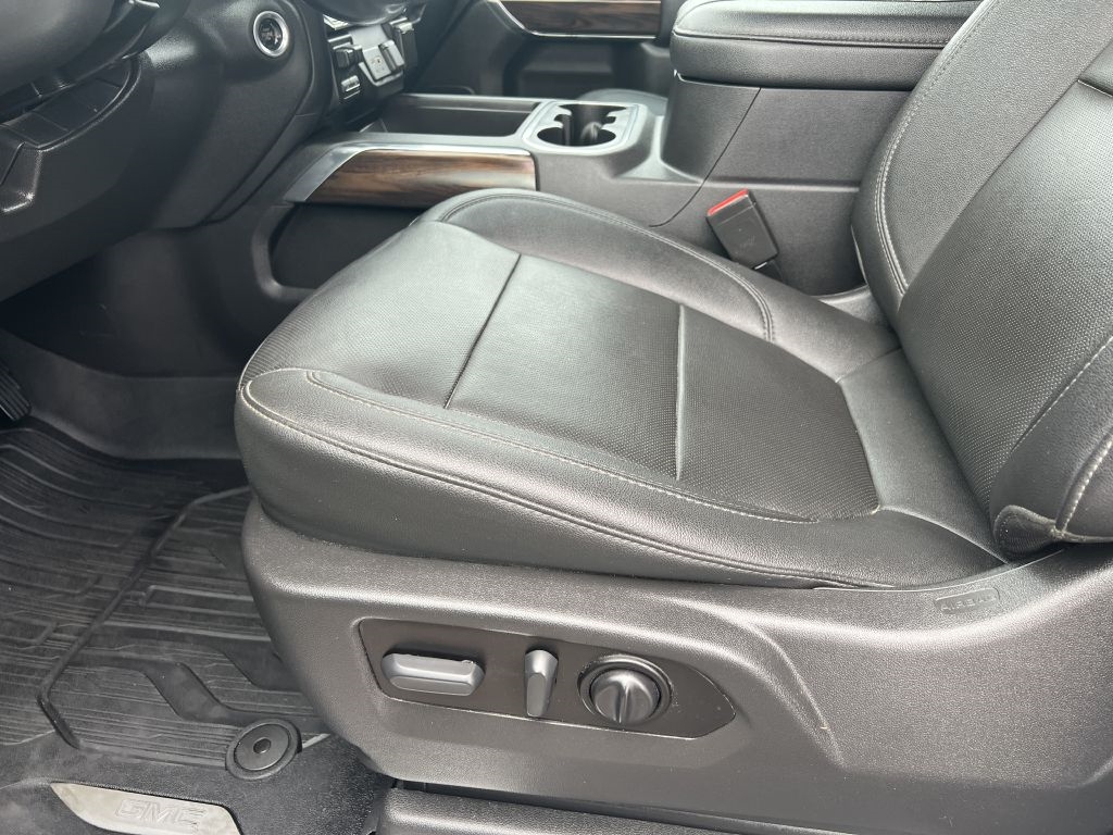 GMC Sierra 1500 Limited SLT Crew Cab Short Box 4WD 2022