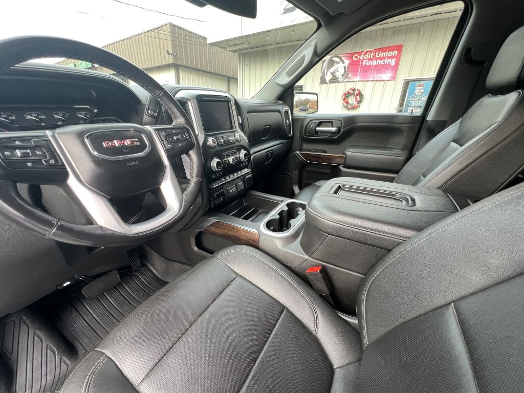 GMC Sierra 1500 Limited SLT Crew Cab Short Box 4WD 2022