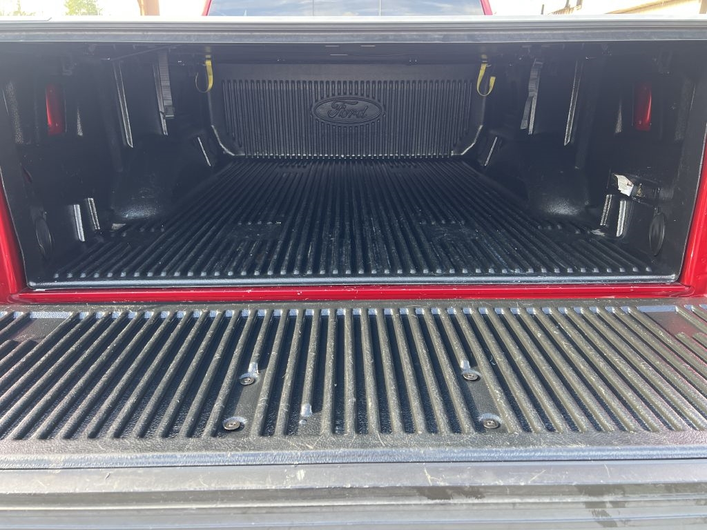 Ford F-150 Lariat SuperCab 8-ft. 4WD 2016