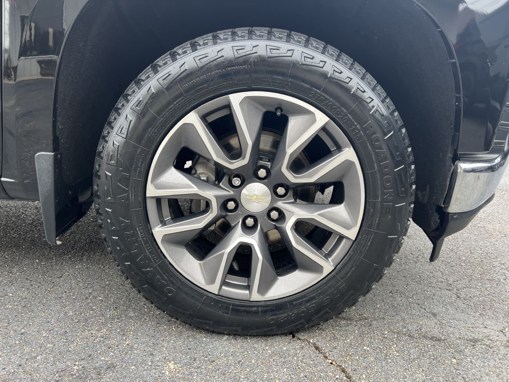 Chevrolet Silverado 1500 LT Crew Cab 2WD 2021