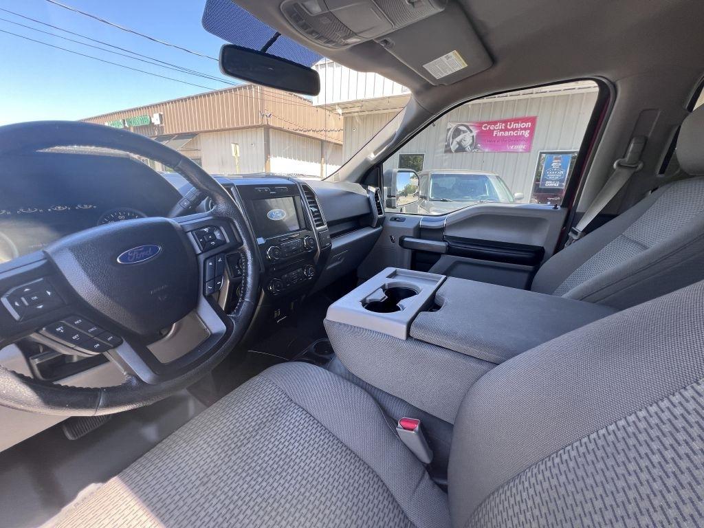 Ford F-150 XL SuperCrew 5.5-ft. Bed 4WD 2016