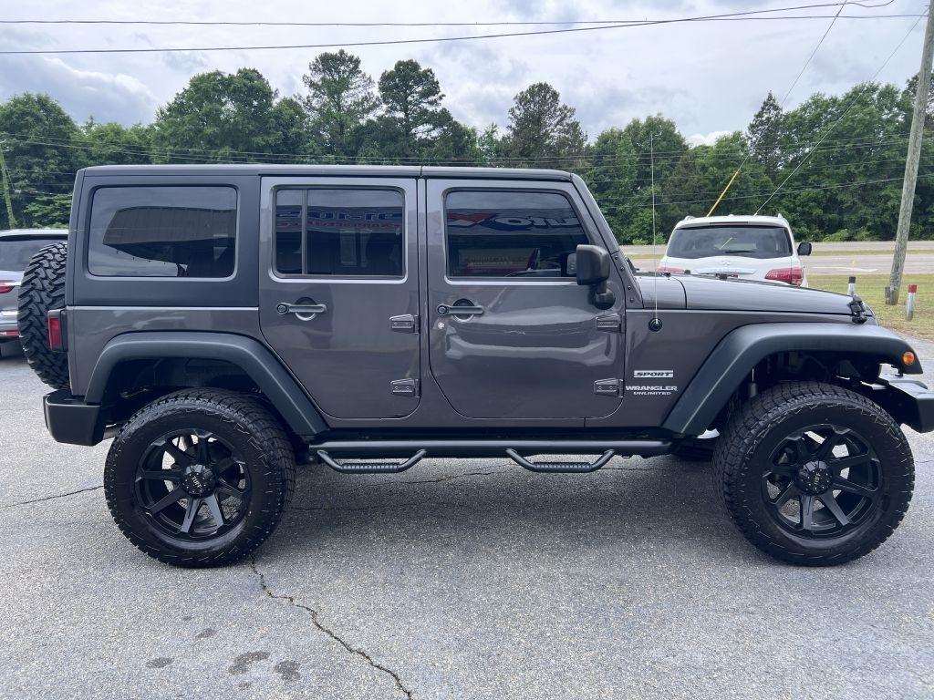 Jeep Wrangler Unlimited Sport 4WD 2017