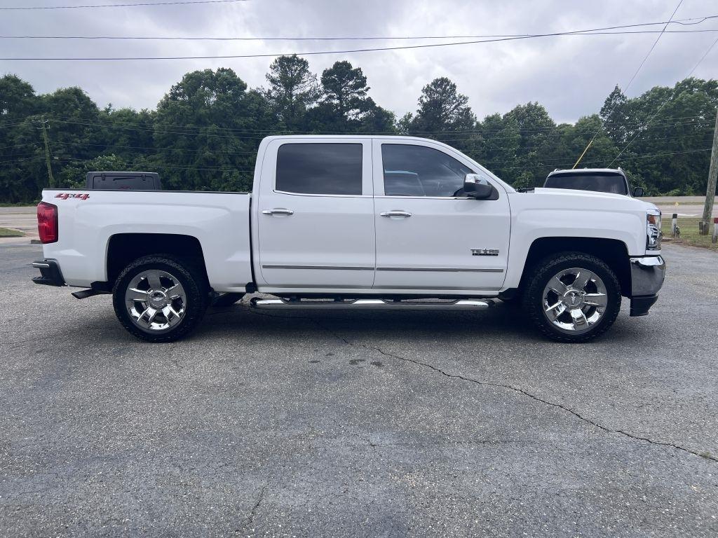 Chevrolet Silverado 1500 LTZ Crew Cab 4WD 2018